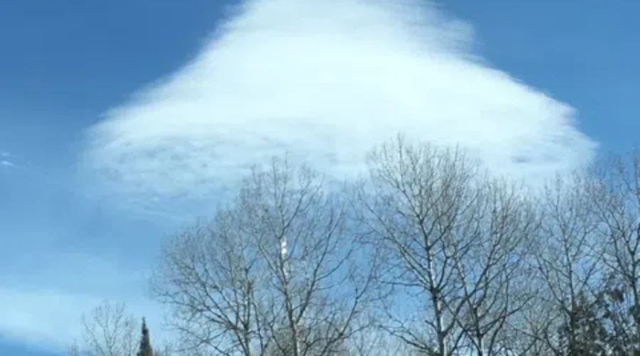 Throwback to clouds on a drive to Thunder Bay in March