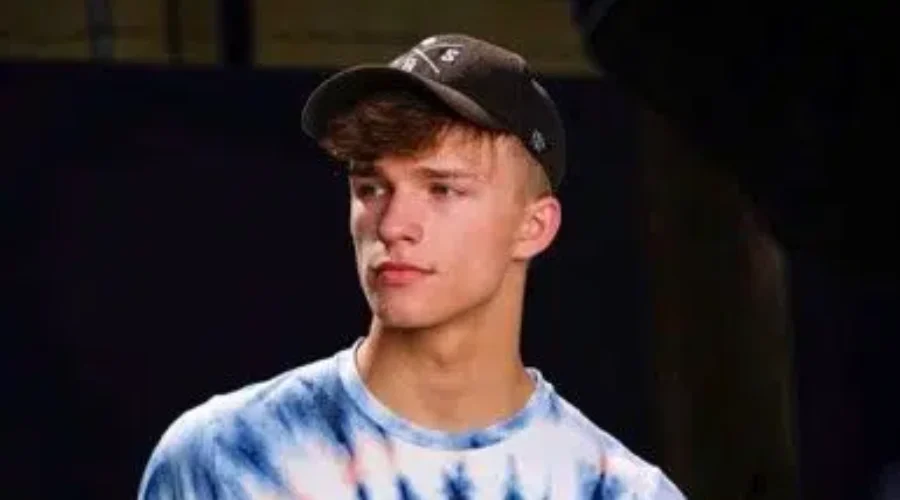 Atikokan Teen Verges On Music Career