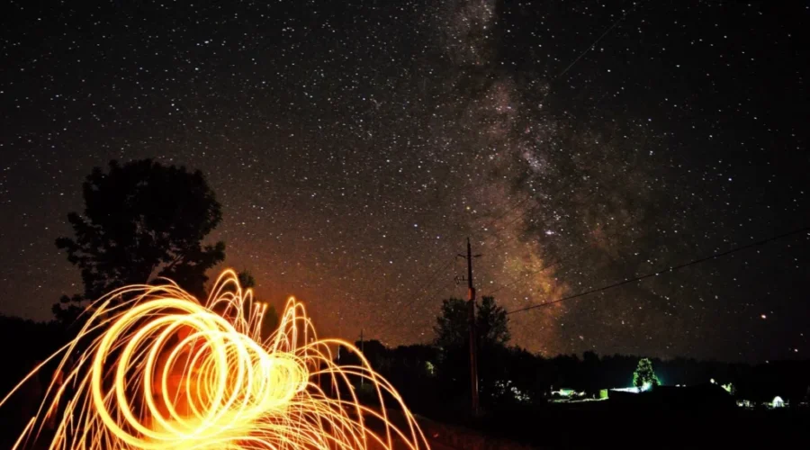 A trick of the light among the stars