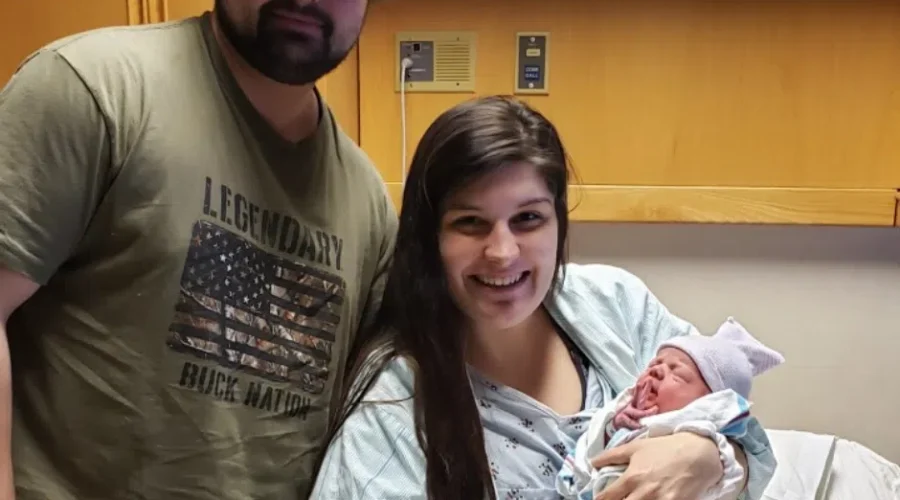 I. Falls Couple With One of First 2020 Babies