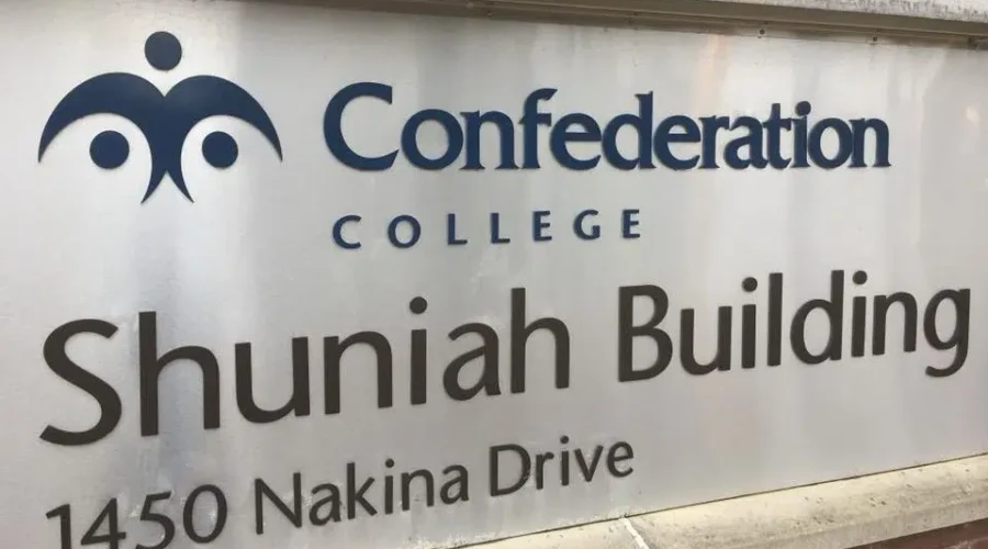 College Sticking To Virtual Convocation