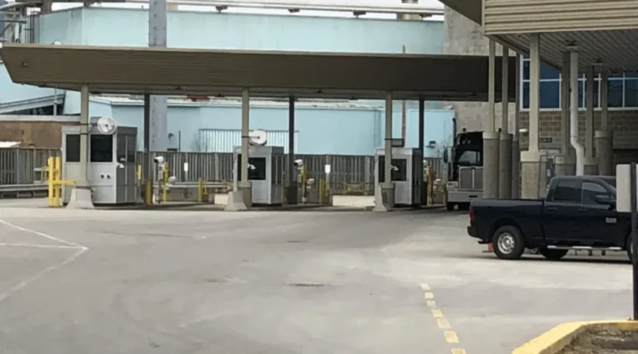 Canada/US Border Closure Extended