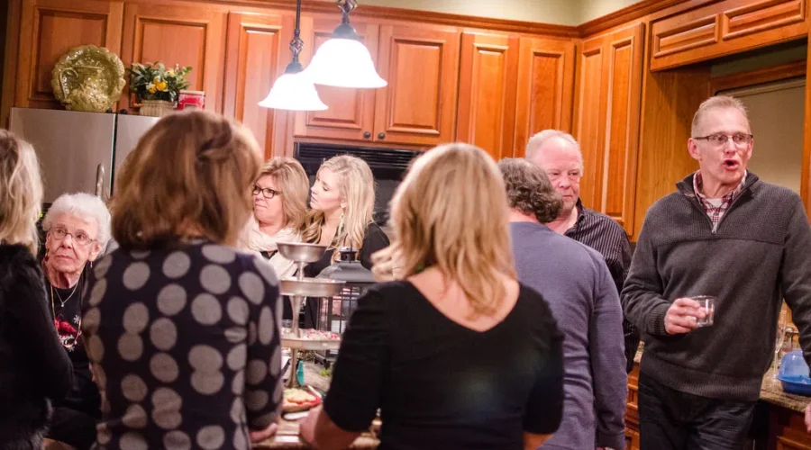 Mayor Asks Us To Rethink Our Christmas Plans