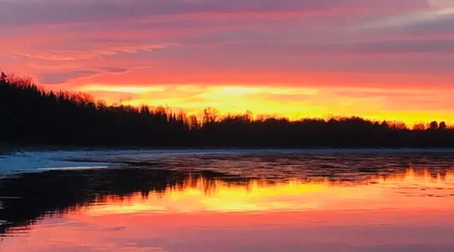 Stunning Sunset On Rainy River