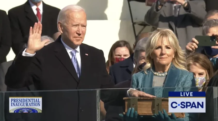Biden, Harris Officially Sworn In