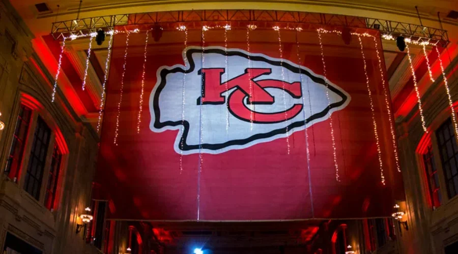 Instead Of Playing In The Super Bowl…He’s Helping Canadians Through The Pandemic