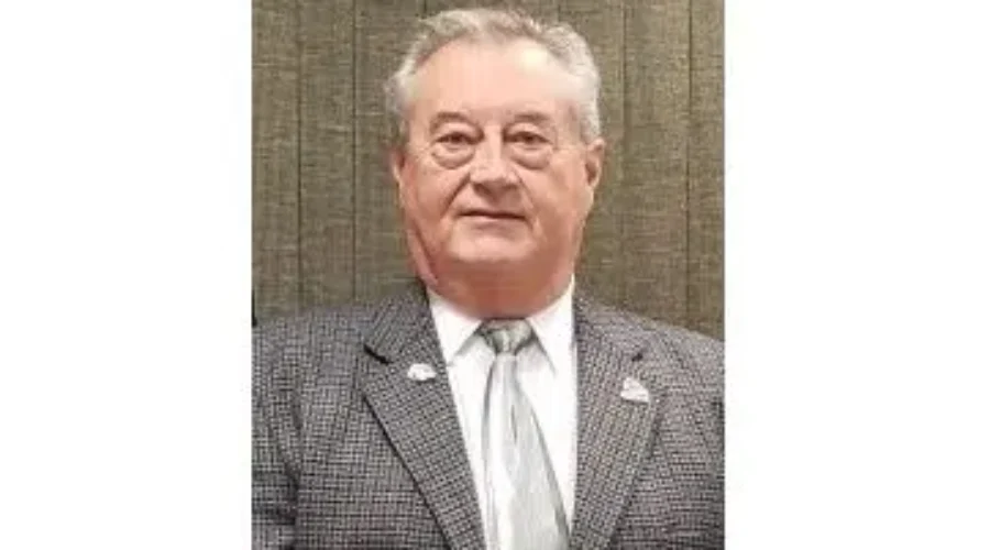 Schreiber Mayor Killed In Crash