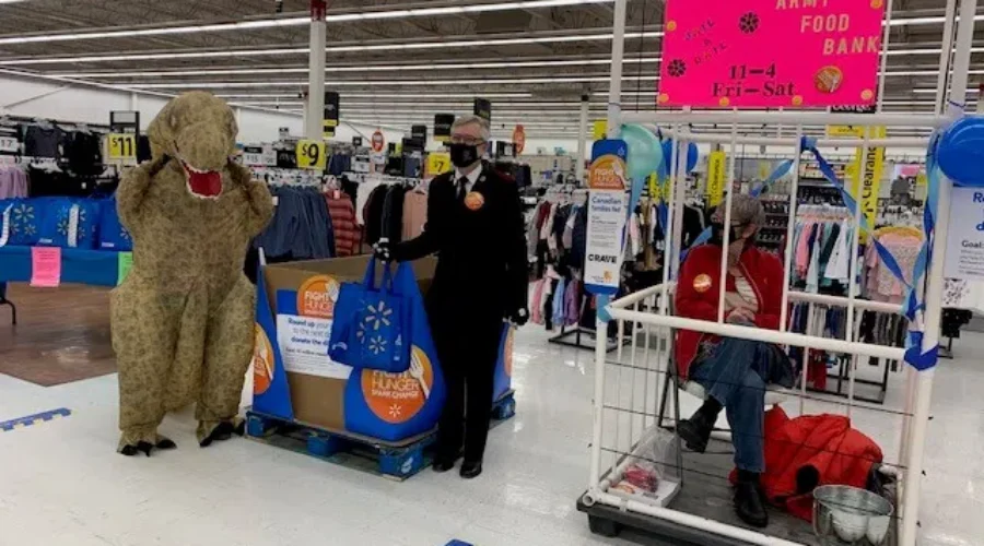 Lockup Helps Fight Hunger