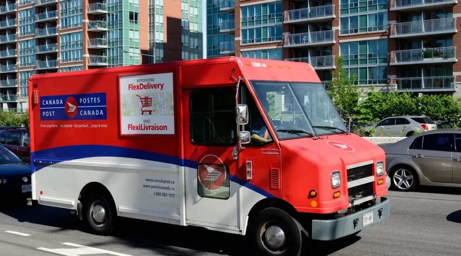 Postal Workers Consider Contract Extension