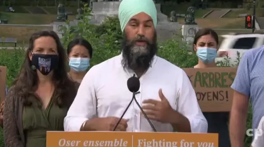 NDP leader takes aim at Trudeau’s climate change promises