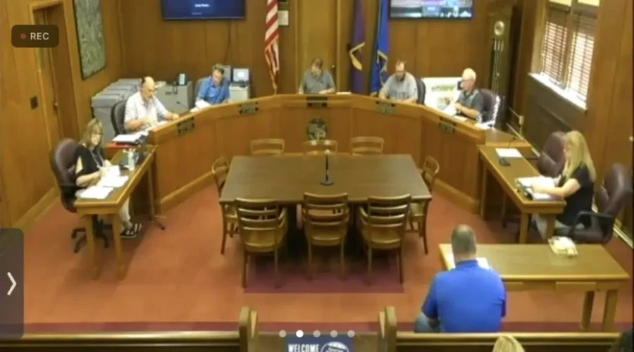 International Falls Proceeding with Housing Plans