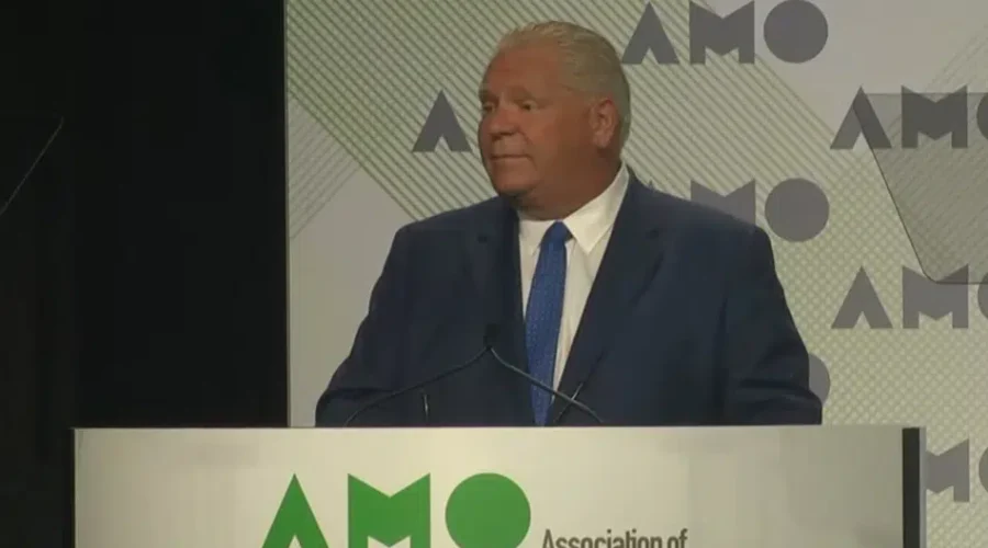Premier Speaks to Municipal Leaders at AMO
