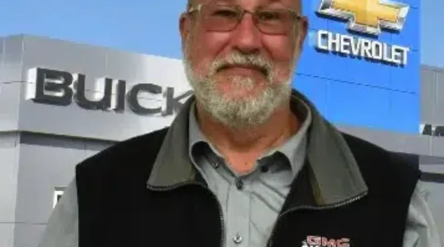 Local Salesperson Joins Race for FF Council