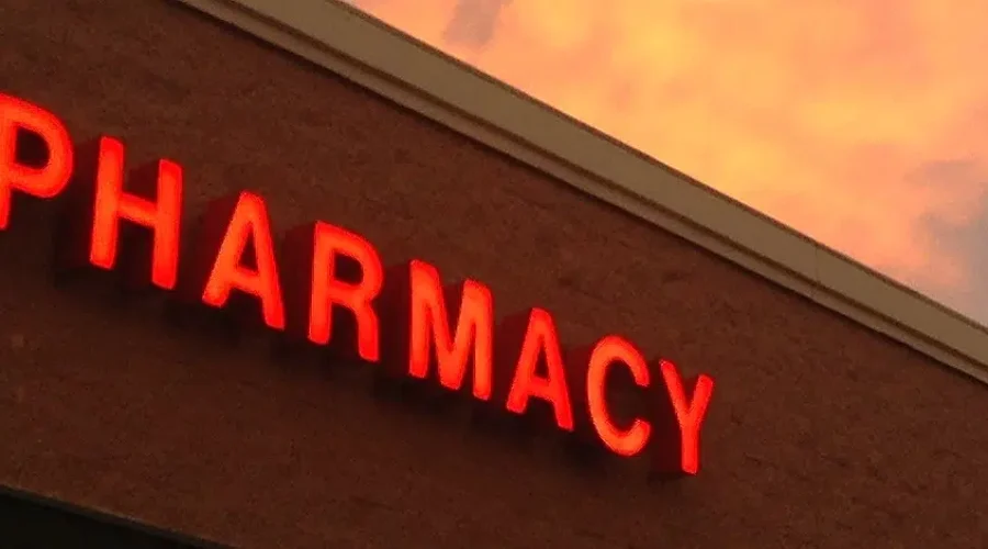 Ontario Pharmacists To Prescribe Soon