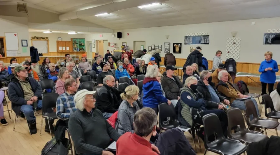 Kaministiquia Residents Take Issue With Waasigan Line