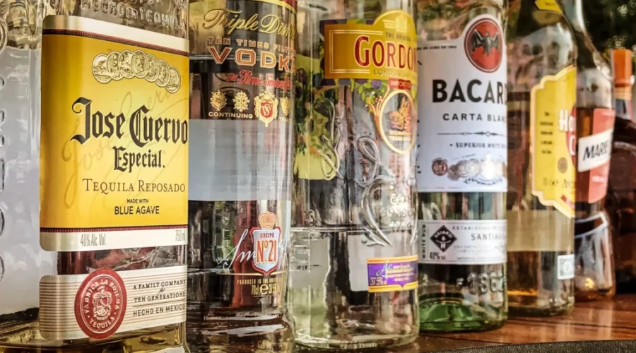 StFX professor leads study on effects of warning labels on alcohol products