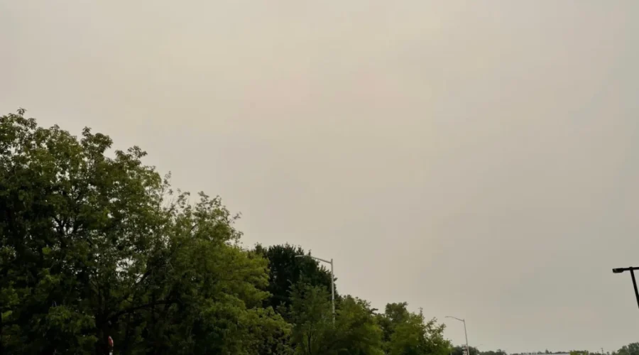 Smoke causes poor air quality