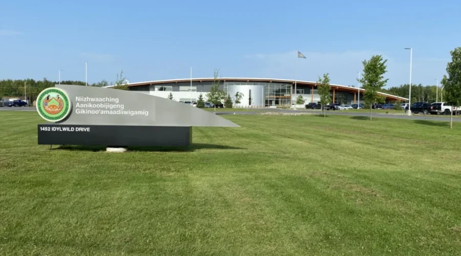 Seven Generation Education Institute greets 100 new students