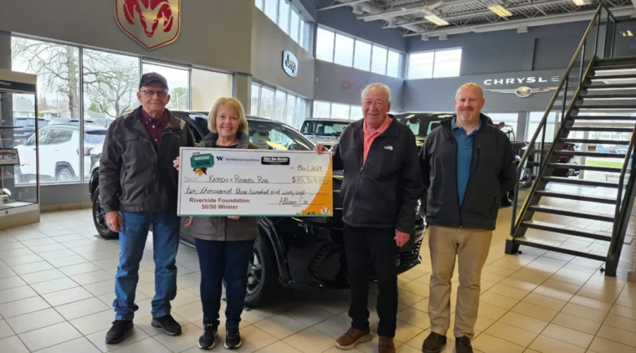 Fort Frances couple wins over $10,000