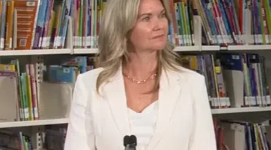 Education minister outlines changes in schools this fall