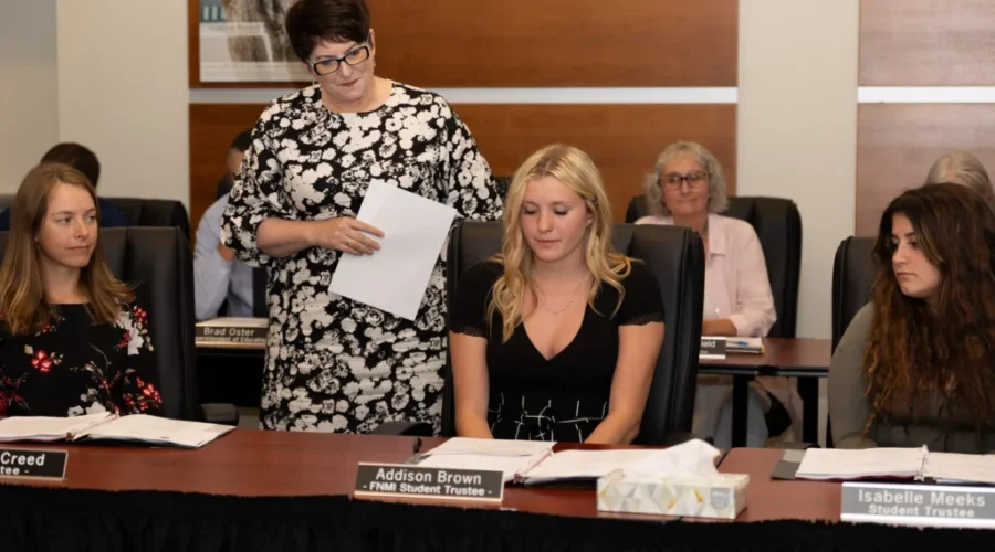 Three students now on public school board