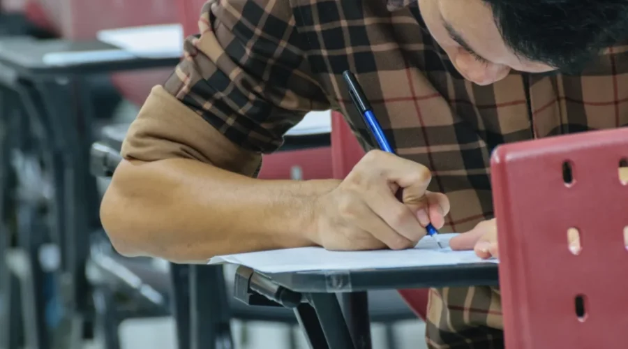 Ontario colleges avoid strike, classes to continue as scheduled