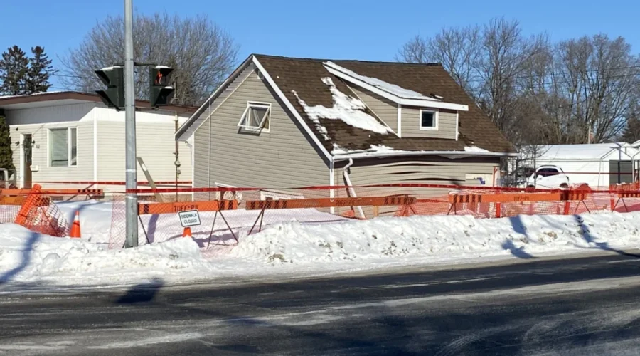 Fort Frances home collapses – no injuries reported