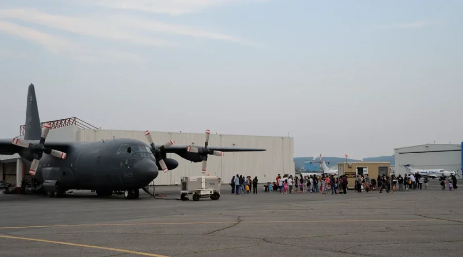 Evacuations underway in Webequie and Deer Lake First Nations due to wildfire threat