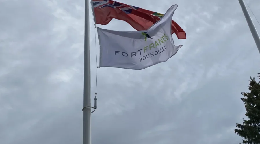 No immediate changes to Fort Frances town flag
