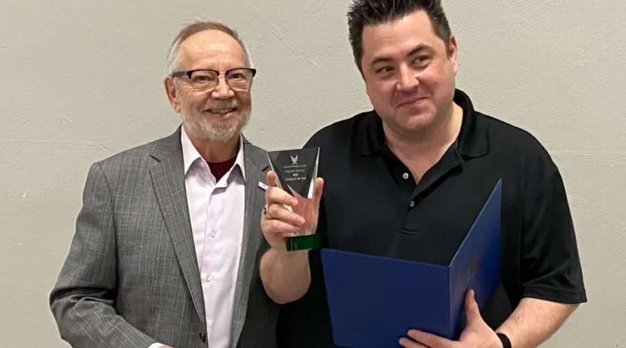 Educator/Lakers win Fort Frances citizenship awards