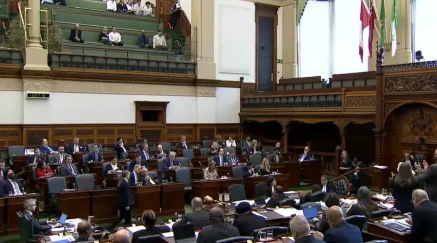 35% pay raise proposes for MPPs