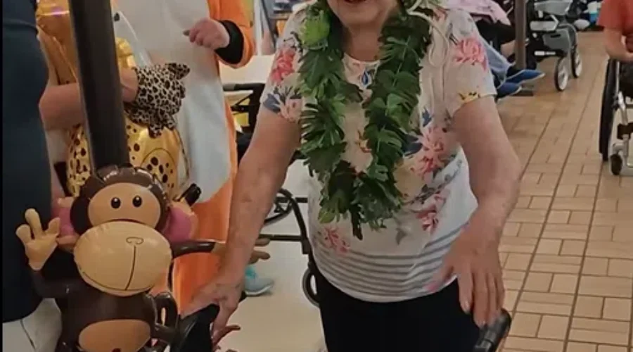 Rainycrest Resident Celebrates 100th Birthday With A Family Safari