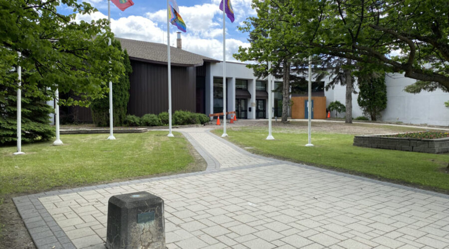 Fort Frances removes fee for contract bids