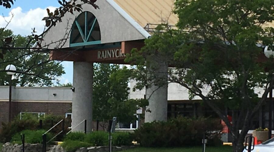 Respiratory outbreak expands at Fort Frances senior home