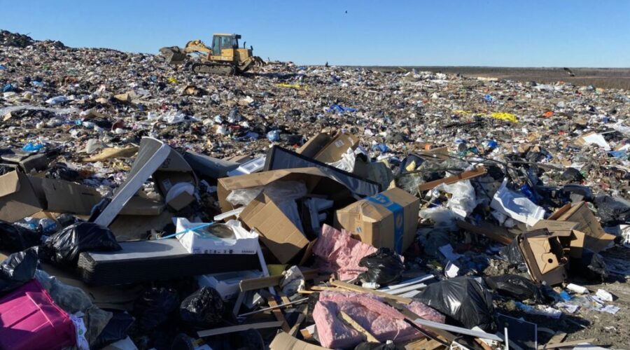 New landfill contract could prompt higher bag tag/landfill fees in Fort Frances
