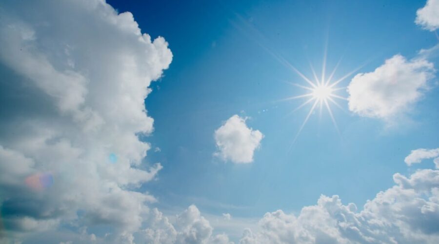 Northwestern Ontario takes aim at heat records this weekend