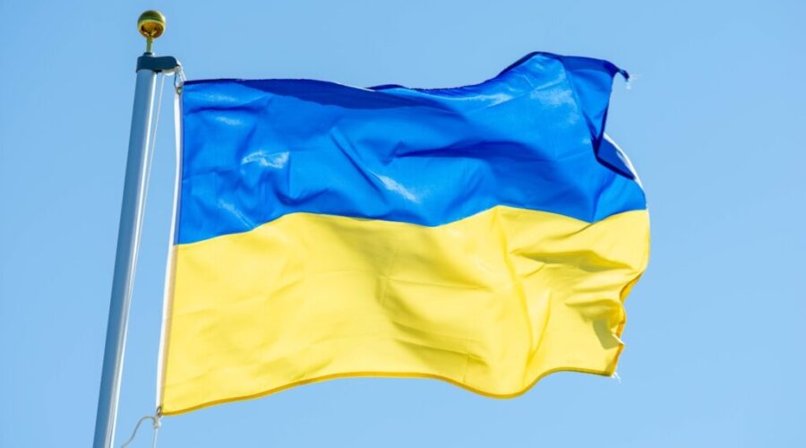 Advocates, Ukrainians call for path to permanent residence