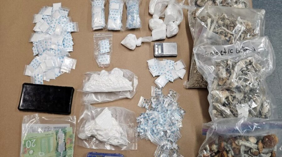 Drug bust in Kenora, one man faces charges